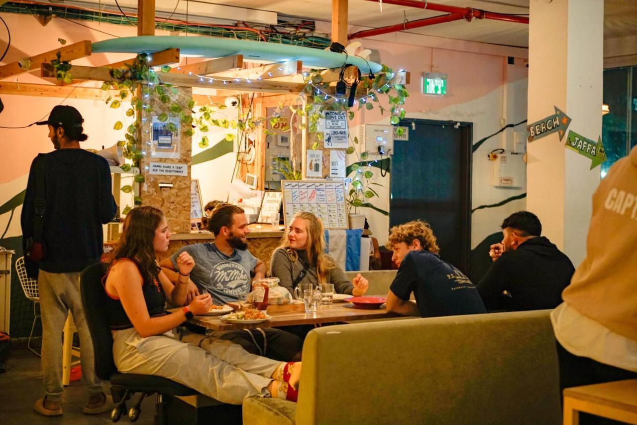 Jungle Jaffa Hostel Age 18 To 45 Тель-Авів Екстер'єр фото
