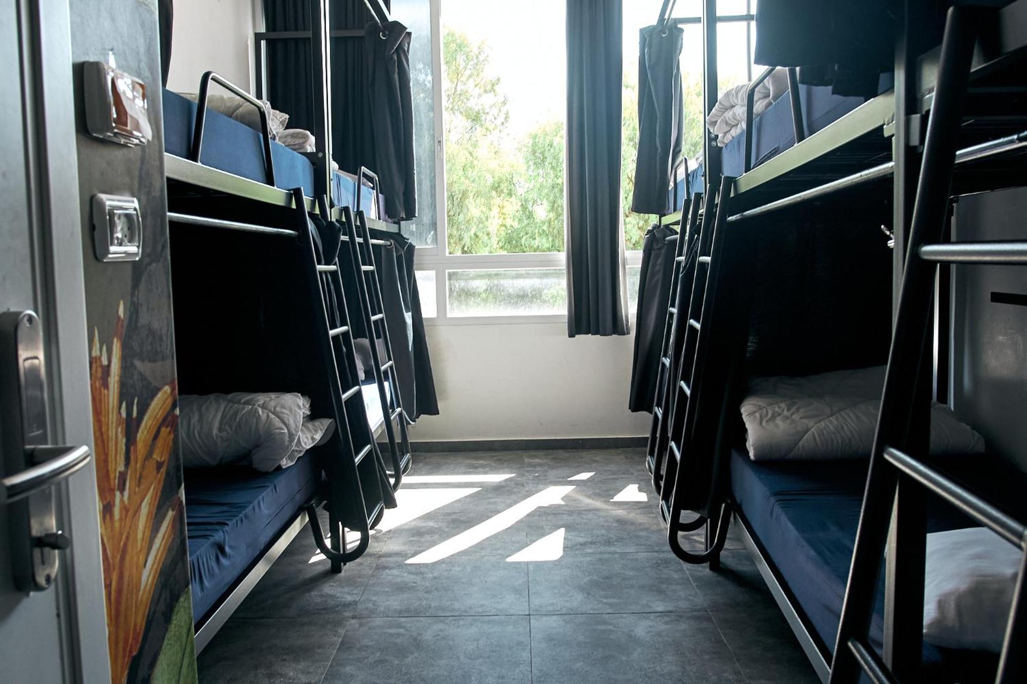 Jungle Jaffa Hostel Age 18 To 45 Тель-Авів Екстер'єр фото