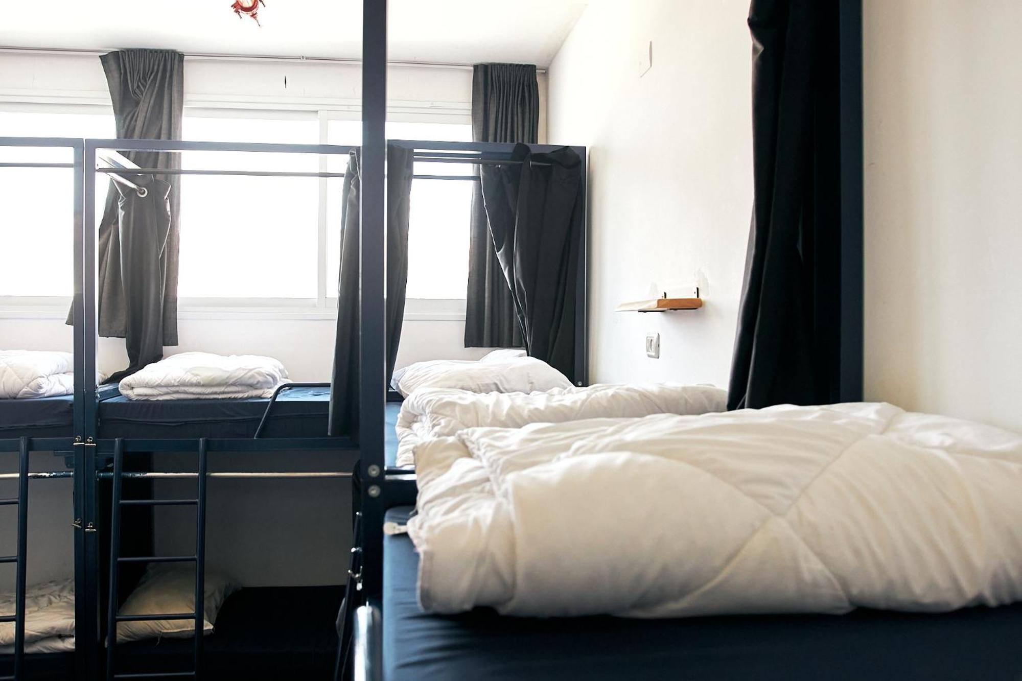 Jungle Jaffa Hostel Age 18 To 45 Тель-Авів Екстер'єр фото
